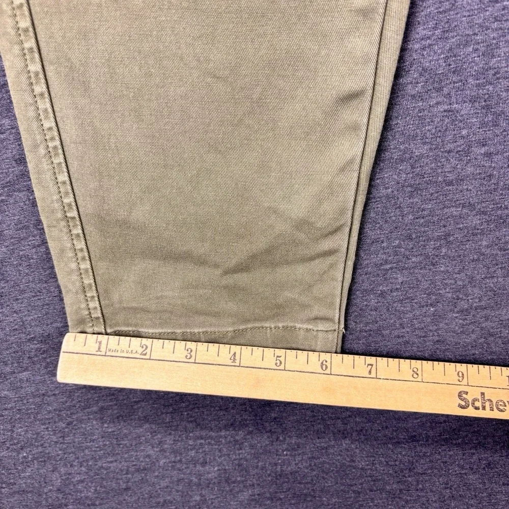 Levi's XX Chino Pants Mens 32x30‎  Standard Taper Olive Green Stretch Workwear